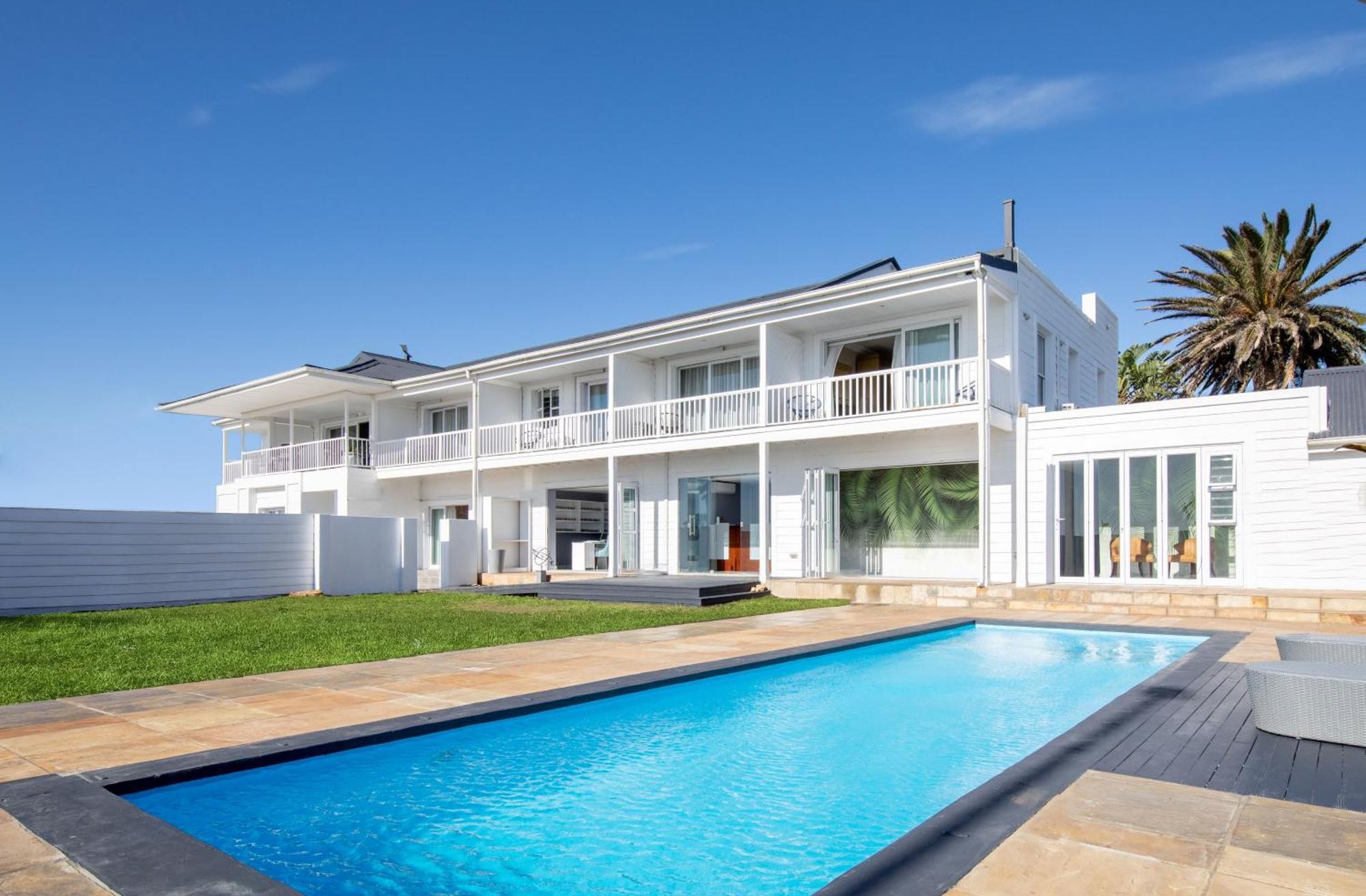 פורט אליזבת' Dolphin Bay Boutique Hotel And Spa מראה חיצוני תמונה
