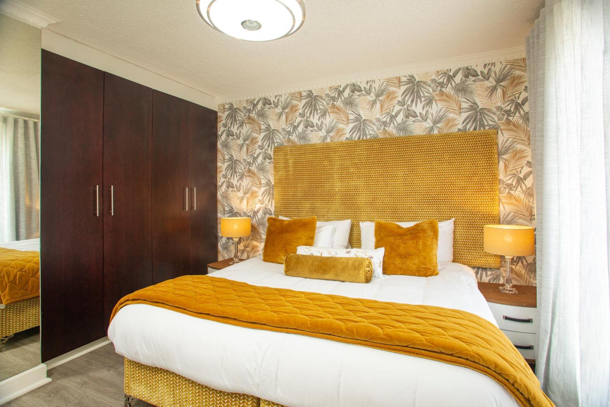 פורט אליזבת' Dolphin Bay Boutique Hotel And Spa מראה חיצוני תמונה